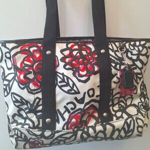 Coach Poppy Daisy Satchel C1194-F16583